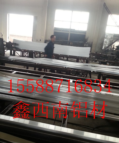 特惠5052鋁板 大量現(xiàn)貨 歡迎來電