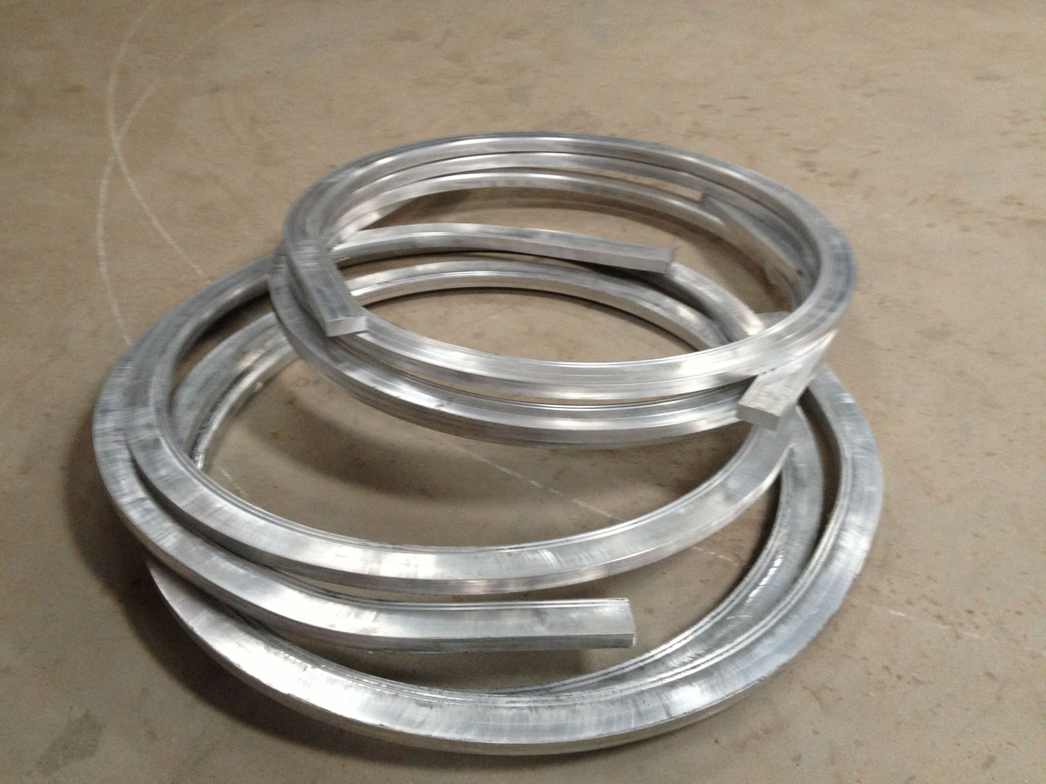 精準供應 拉彎鋁材 彎圓鋁材 深加工鋁材