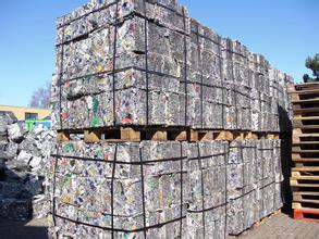 供應打包易拉罐  