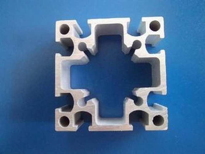 供應各行業用工業鋁型材