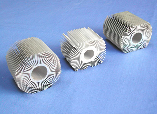 ����-�X�Ͻ�ɢ���������I�ģ�Ļ���ϣ��T����